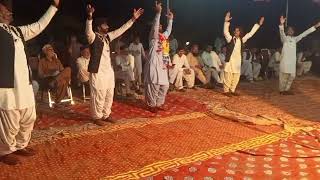 pakistani dhol dance in wedding  village wedding  saraiki jhumar khalil Khan sabqi [upl. by Graces113]