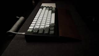 KBD67 LITE R1  GLORIOUS PANDAS [upl. by Tsenre]