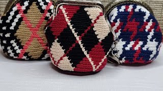 monedero en crochet tecnica wayuu diseño rombo de calcetín [upl. by Aynekat]