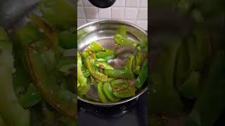 😋 Tasty 👍 capsicum 😋 fry 👍 😋👍food saniyakitchen indianfood cooking [upl. by Oneill]