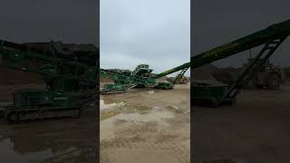 McCloskey 4800R sand and gravel application producing 3quot and CA6 [upl. by Pollard]