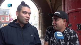 Rappers geven geschiedenisles over Haarlemse monumenten [upl. by Ahcorb]