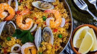 Simple and Tasty Seafood Paella [upl. by Dieball209]