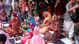 Vyasapuja 2015 HG Sankarshan Das Adhikari ISKCON Vrindavan India 20151106 [upl. by Anaiviv]