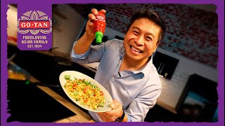 Nasi Goreng recept met ei  Hans Recepten  GoTan [upl. by Nirac722]