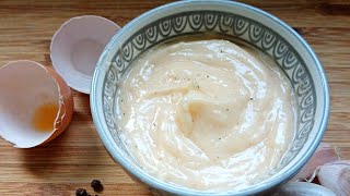 Mayonnaise à lail 🧄🥚SANS MOUTARDE [upl. by Jemima]