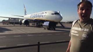 Murcia Airport and Take Off 2016 Ryanair Boeing 737 800 [upl. by Zacharie]