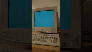 Shutdown Windows NT 40 Workstation 1996 Pentium Overdrive Retro PC Computer in the BACKROOMS [upl. by Nwahshar452]