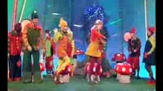 McFly  Dancing Around Toadstools On Ant amp Dec [upl. by Oivlis536]