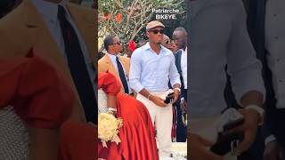 🔥😍 Drogba et Samuel Etoo au mariage de Kerozen [upl. by Yro]