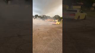 ⁠trell97 TRYING 2 SLIDE HIS 392😱ANY TIPS👀 trending automobile burnout racing viralvideo [upl. by Lankton730]