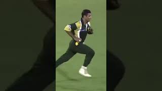 waqar best bowlinghussain x worldsubscribetrendingviral [upl. by Cock]