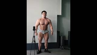 Korean Bodybuilder Muscle Flexing 114 [upl. by Burgwell]