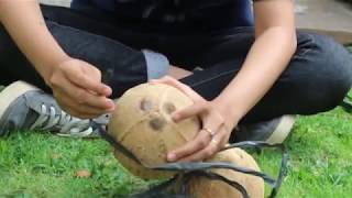 Tutorial Permainan Tradisional Enggrang Batok [upl. by Aldarcie]