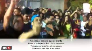 Argentina Decime que se siente Ahora  Brasil le canta a Argentina  Subtitulada en Español [upl. by Karim491]