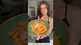 Rigatoni alla VODKA 😮‍💨 easyrecipe pasta comfortfood food  cooking cookwithme [upl. by Junette584]