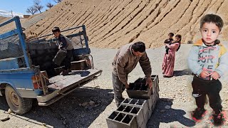 Helping the operator and the driver to build a kitchen for the children of Besermarst [upl. by Latona]