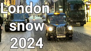 🇬🇧 FIRST SNOW IN LONDON 2024 SNOWFLAKES DANCE IN LONDON CAPTURING THE FIRST SNOWFALL JANUARY 2024 [upl. by Wilone]