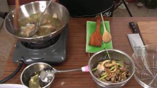 素菜班香料炸鮮菇 DeepFry Fresh Mushroom Veg Cooking with Leia [upl. by Aika]