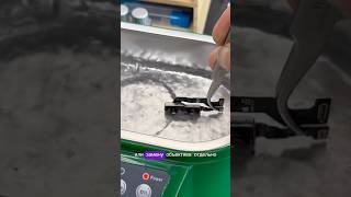 Как убрать пятна с камеры iPhone How to remove stains from the camera iPhone iphone repair [upl. by Rajiv]