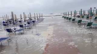 BIBIONE 2013  Mareggiata  160513 [upl. by Oemac]