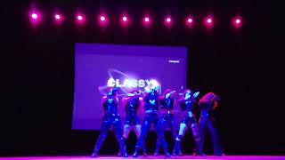 La Di Da  Everglow  Classy Dance cover Kworld Put It back on 2024 [upl. by Moretta]