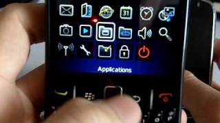 Prise en main  test  Blackberry Curve 8520 [upl. by Aneekal]