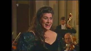 Cecilia Bartoli quotAlleluja quot aus quotExsultate Jubilatequot von Wolfgang Amadeus Mozart [upl. by Bink]