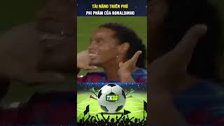 Tài năng thiên phú phi phàm của Ronaldinho [upl. by Moorish]