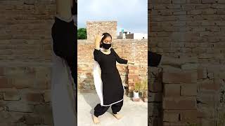 Tunna tunna tata tunna😘💞 viral shortvideos renu dance video youtube trending 🥰♥️ [upl. by Lainahtan]