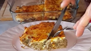 Börek Tadında Fırında Kıymalı Yumurta ve Milföy Börek Tarifi [upl. by Yehc8]