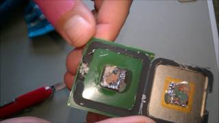 Failed CPU Delidding  Pentium 4 CPU Crystal split in two pieces [upl. by Anahc]