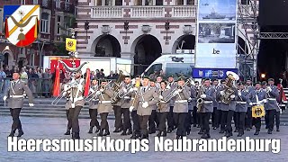 OberschlesierliedMecklenburgliedWeserlied  Heeresmusikkorps Neubrandenburg  Deutsche Marschmusik [upl. by Yelhsa]