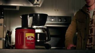 Folgers Christmas Ad 2009  Peter [upl. by Gnaoh]