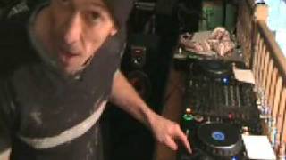 DJ Tutorial Beat matching Practise [upl. by Spaulding]