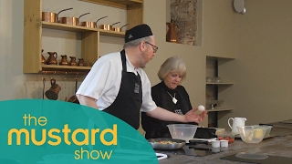 Chef Richard Hughes teaches Helen McDermott how to cook an omelette [upl. by Nodnar]