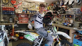 UNBOXING 2018 SEVEN MX RIVAL MOTOCROSS GEAR AND BELL MOTO 9 FLEX [upl. by Wolfgram49]