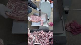 Cutting meat by machine meatviews dwnl [upl. by Irroc]