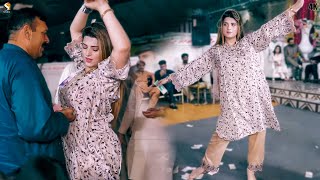 Teri Jawani Badi Mast Mast Hai  Urwa Khan Bollywood Song Dance Performance 2024 [upl. by Eileek]