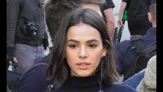 Bruna Marquezine  Paris 24 september 2018 Fashion Week show Jacquemus PFW [upl. by Ynehpets725]