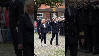 Präsentiermarsch der Marine Holländischer Ehrenmarsch Feierliches Gelöbnis der Bundeswehr in Plön [upl. by Ialohcin722]