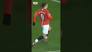 This is Berbatov skills edits keşfet berbatov premierleague [upl. by Yurt]