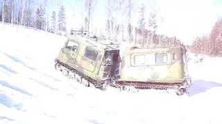 Bandvagn 206 i snö och uppförsbacke Bv 206 in snow and steep up slope [upl. by Angeline170]