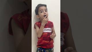 Aap biscuit kaise khate h comment me btaye comedy funny funnymoment trending comedyvideos 😂 [upl. by Karolina756]