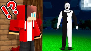 How JJ and Mikey Hide From Art The Clown in Minecraft   Maizen [upl. by Melva575]