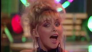 Bucks Fizz – London Town [upl. by Puiia]