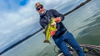 Getting Dialed on Guntersville  Early March Bass Fishing [upl. by Holleran531]