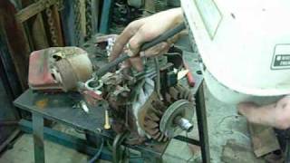 Old Briggs and Stratton IC Engine Overhaul Pt1 [upl. by Annaej]