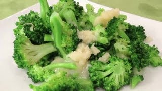 Steamed Broccoli for Kids  Broccoli Recipes [upl. by Arammahs]