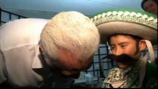 JIMENA presenta CHENTITO conociendo a Don VICENTE FERNANDEZ en Pequeños Gigantes [upl. by Dogs]